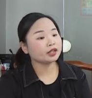 DƬ